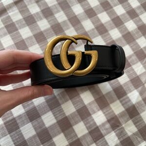 Gucci Black Leather Marmont Belt with Gold GG Buckle